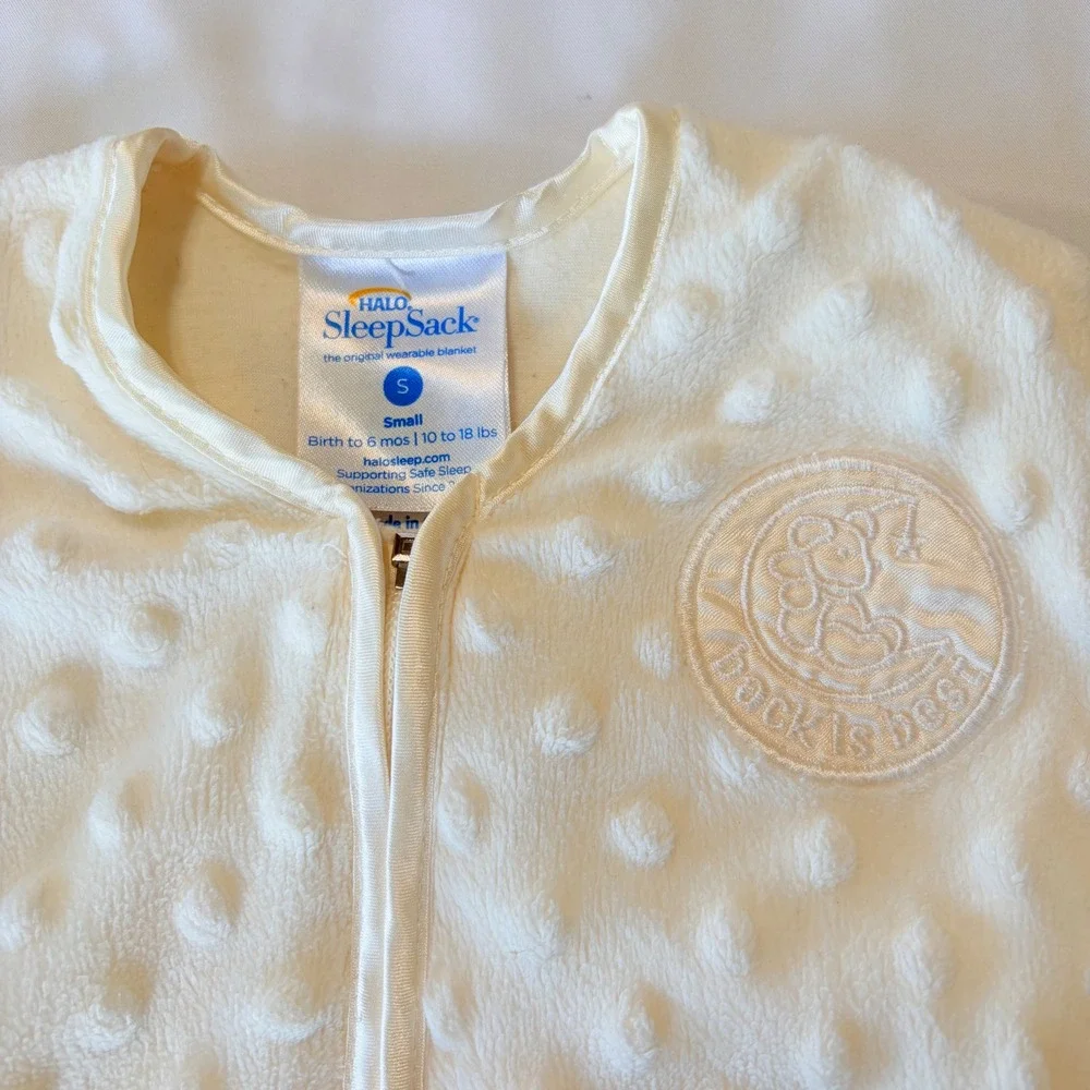 Halo SleepSack Wearable Blanket Cream Minky Dot Fleece Sleep Bag Small 0-6mo